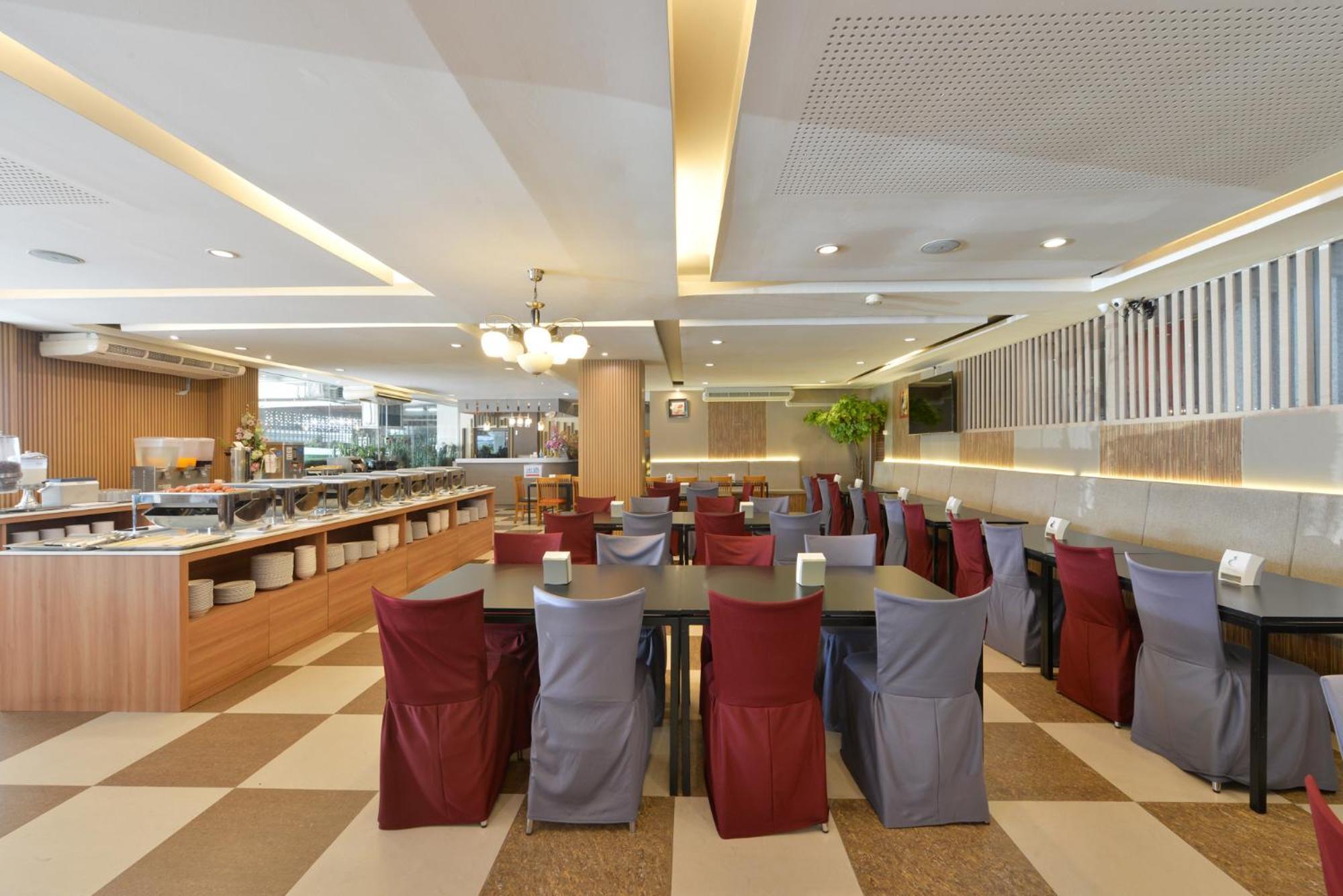 Three Seasons Bangkok Hotell Eksteriør bilde