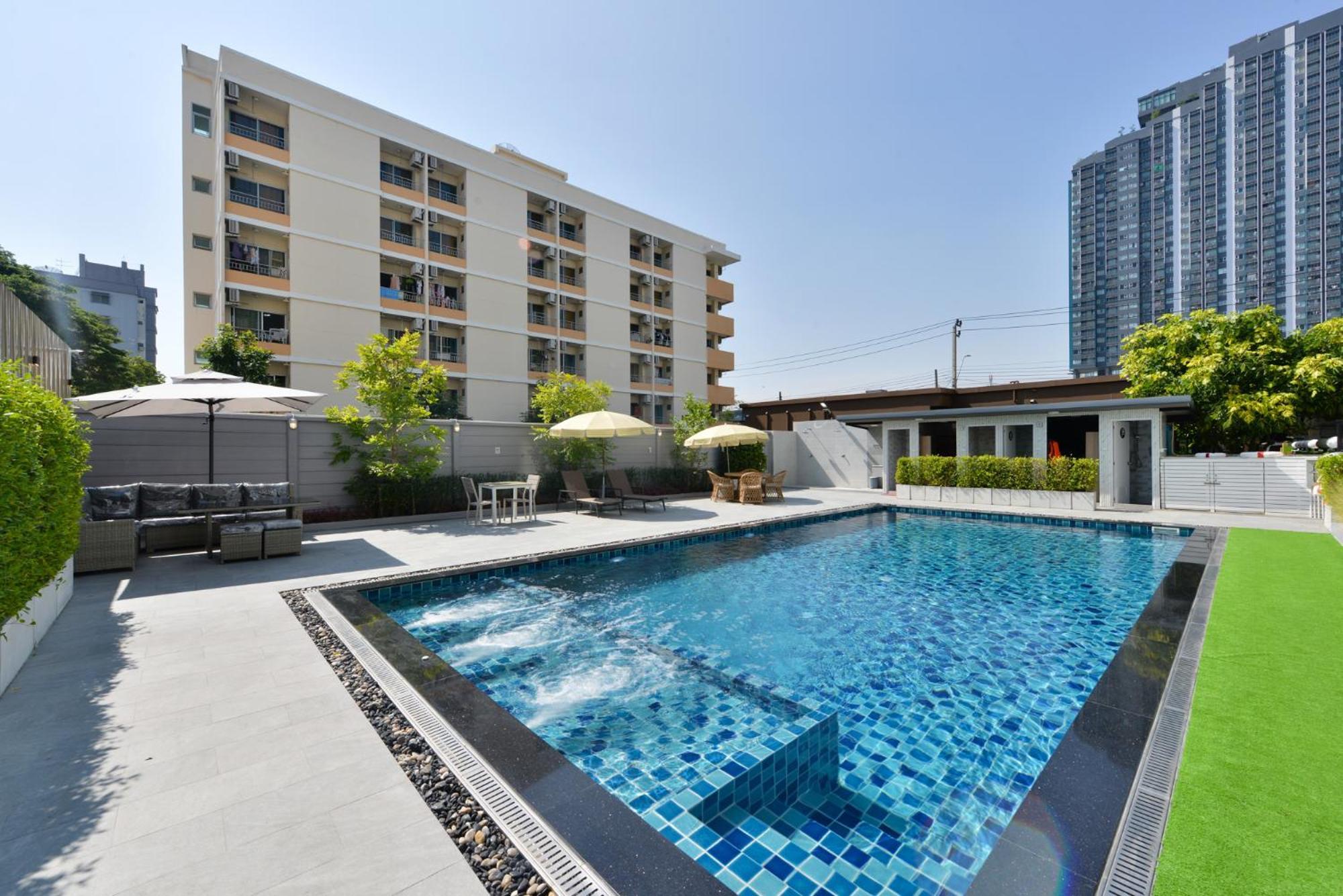 Three Seasons Bangkok Hotell Eksteriør bilde