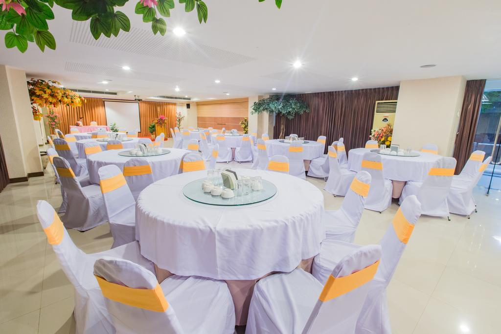 Three Seasons Bangkok Hotell Eksteriør bilde