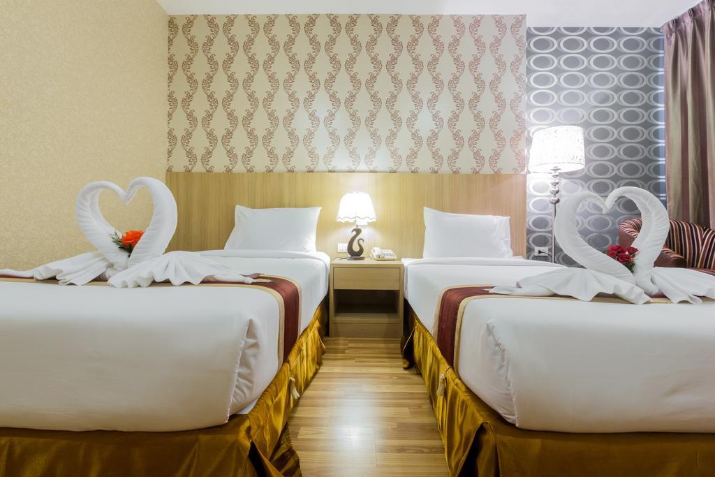 Three Seasons Bangkok Hotell Eksteriør bilde