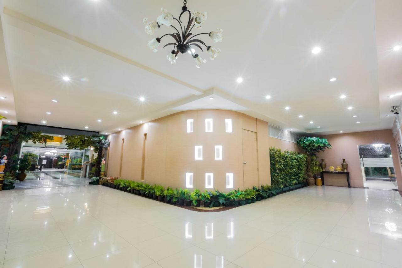 Three Seasons Bangkok Hotell Eksteriør bilde